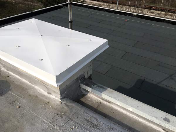 Installazione-grondaie-per-tetto